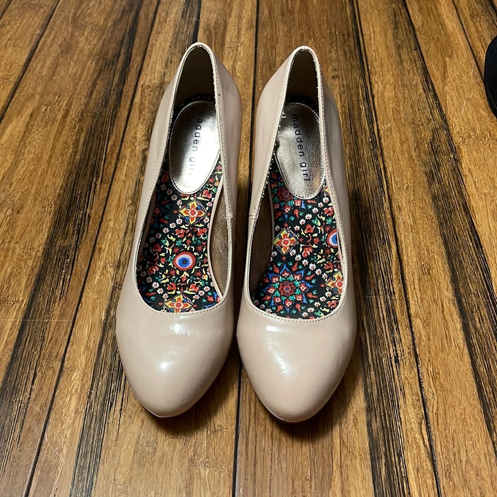 Beige Heels